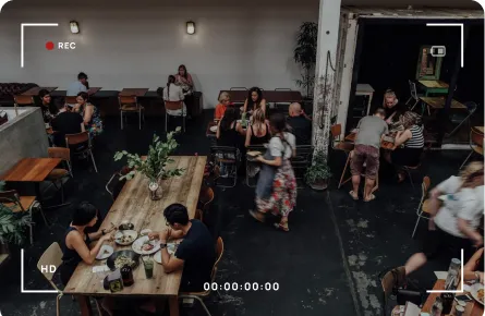 Cámara de seguridad monitoreando un restaurante